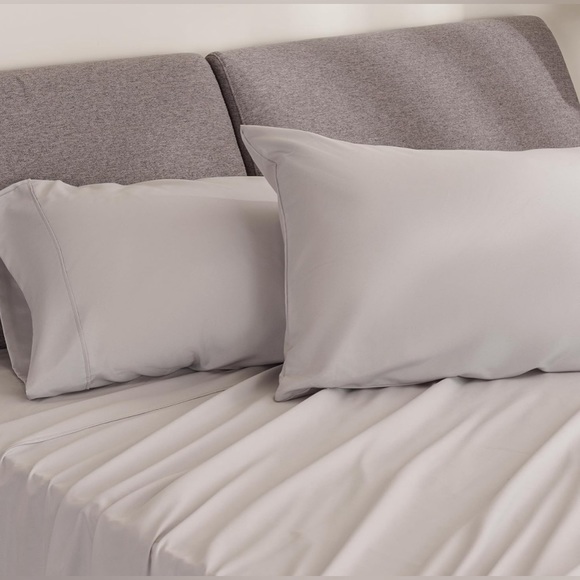 NWT Berkshire Twin Size Sheet Set-3 Piece Set - Picture 2 of 2